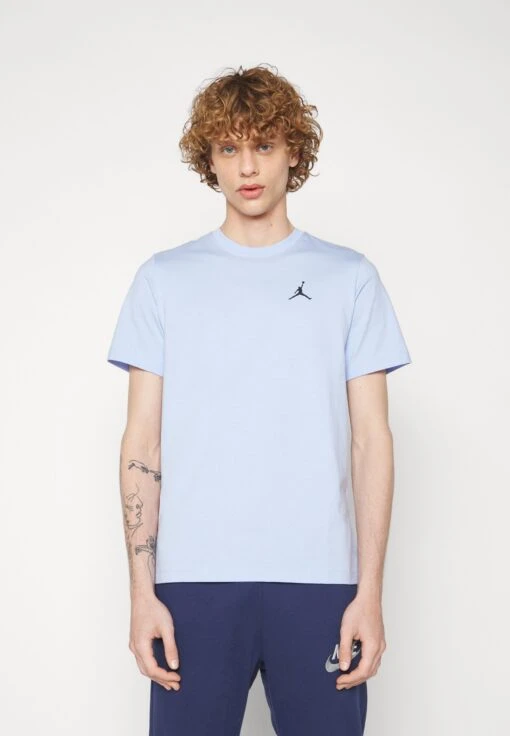 Jordan Brand Crew - Print T-Shirt - Royal Tint/Baltic Blue/Black) -Jiaxin Sport Shop 7521aac55b8f457e88b21b10f595a20f scaled