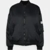 Jordan Renegade - Bomber Jacket -Jiaxin Sport Shop 76e1c787cd6040e8a45ebbf5cf809a9d