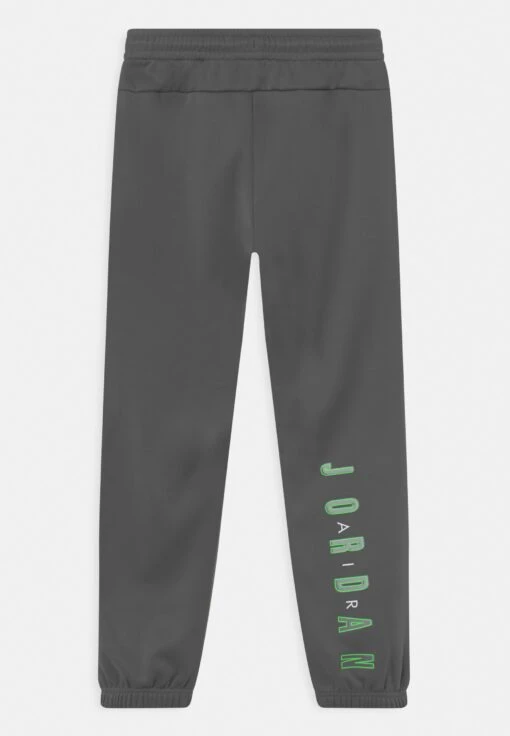 Jordan Jumpman Big Sport Therma - Tracksuit Bottoms - Smoke Grey -Jiaxin Sport Shop 7765abe5177f4a98917c0c99b3a355e9 scaled