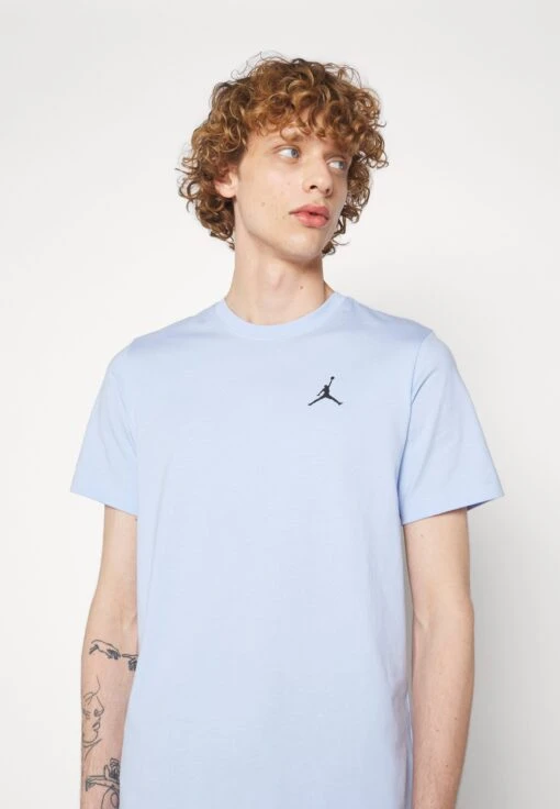 Jordan Brand Crew - Print T-Shirt - Royal Tint/Baltic Blue/Black) -Jiaxin Sport Shop 79d412aa38ff44a99667a826d86a6a2e scaled