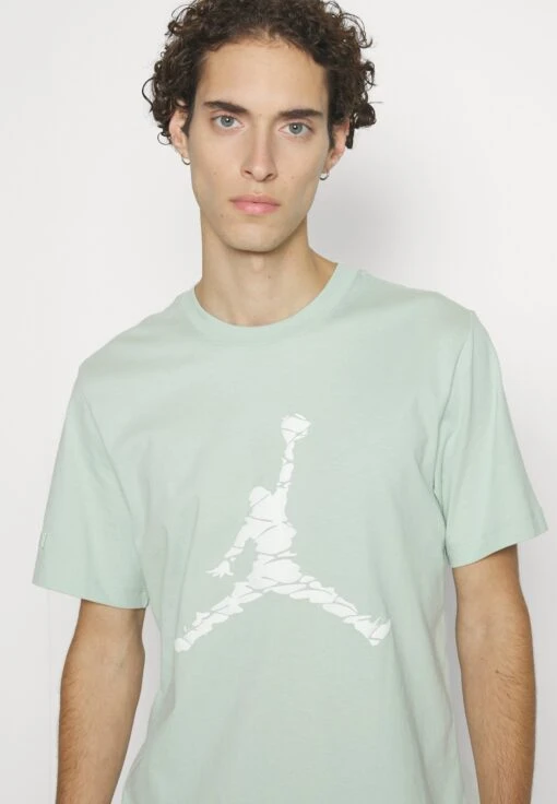 Jordan Crew - Print T-Shirt - Pistachio Frost/White -Jiaxin Sport Shop 7a7bfaa293254812b53edf54009219ca scaled