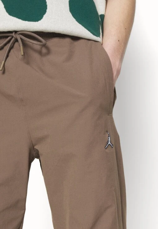 Jordan Pant - Tracksuit Bottoms - Palomino -Jiaxin Sport Shop 7a7ea49e8eb249838a18e41827deec78 scaled