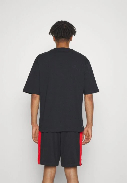 Jordan Crew - Print T-Shirt - Black/Wolf Grey -Jiaxin Sport Shop 7f82377cd2ce40e0920610ad965174ec scaled