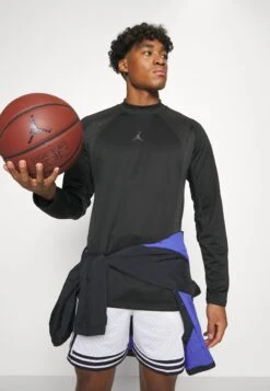 Jordan Long Sleeved Top - Black -Jiaxin Sport Shop 80c3d6ec7a1244bda7c6669b6c858b76