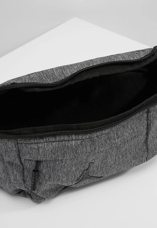 Jordan Air Crossbody Unisex - Bum Bag - Carbone Heather -Jiaxin Sport Shop 81d7d10d5b224599b2a563106783b10e