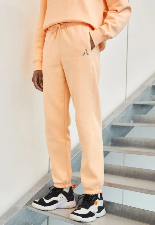 Jordan Pant - Tracksuit Bottoms - Sunset Haze -Jiaxin Sport Shop 84ee9e3af9cf4c5d8aed6246643e729f scaled