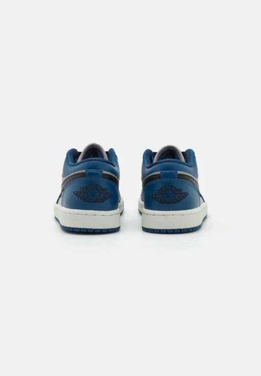 Air Jordan 1- Trainers - French Blue/Black/College Grey/Sail -Jiaxin Sport Shop 84fcac5ace7447668eeff77325c53caf scaled