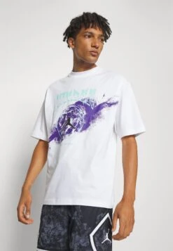 Jordan Crew - Print T-Shirt - White/Tropical Twist -Jiaxin Sport Shop 86371359a2264b58b69fd0fd775ee349