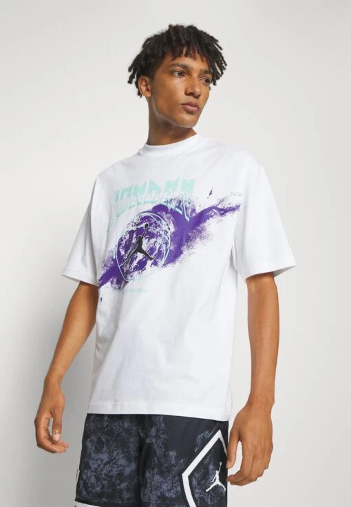 Jordan Crew - Print T-Shirt - White/Tropical Twist -Jiaxin Sport Shop 86371359a2264b58b69fd0fd775ee349 scaled