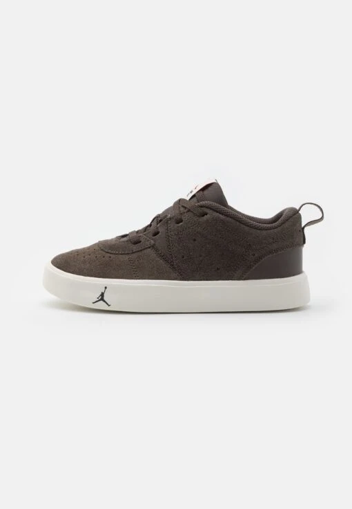 Jordan Series Alt Unisex - Basketball Shoes - Dark Chocolate/University Red/White Sail -Jiaxin Sport Shop 874162ec682b4563a4250cb614a82b85 scaled