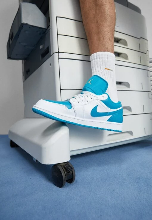 Air Jordan 1 - Trainers - White/Celestial Gold/Aquatone -Jiaxin Sport Shop 8858489c93c446d693db99920c640f6f scaled