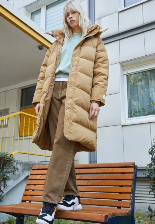 Jordan Flight - Down Coat - Driftwood -Jiaxin Sport Shop 8d568e3d7c3c4ecd9e439c1a7e5c823c scaled