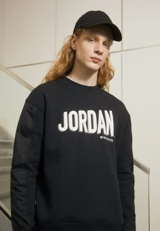 Jordan M J Flt Gfx Flc Crew - Sweatshirt - Black/Phantom/Phantom -Jiaxin Sport Shop 905850b1d79f41c2a205c37006b54683 scaled