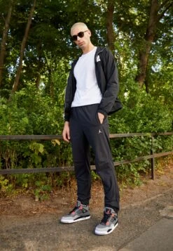 Jordan Pant - Tracksuit Bottoms - Black/White
