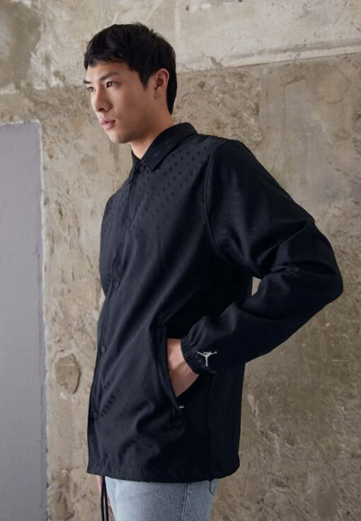 Jordan Coaches - Summer Jacket - Black/Sail -Jiaxin Sport Shop 96eaf62b411c454db51ff57e054027a7 scaled