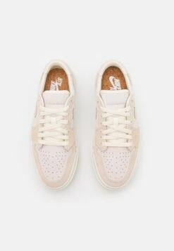 Air Jordan 1 Elevate - Trainers - Sail Coconut Milk -Jiaxin Sport Shop 9adfb30bcea74caaab09c9e54d5ce6c2