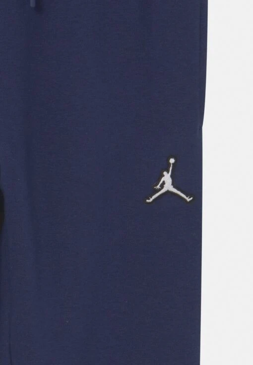 Jordan Essentials Pants - Tracksuit Bottoms - Midnight Navy -Jiaxin Sport Shop 9b27873749594f9597c5a5fab4ab2151 scaled