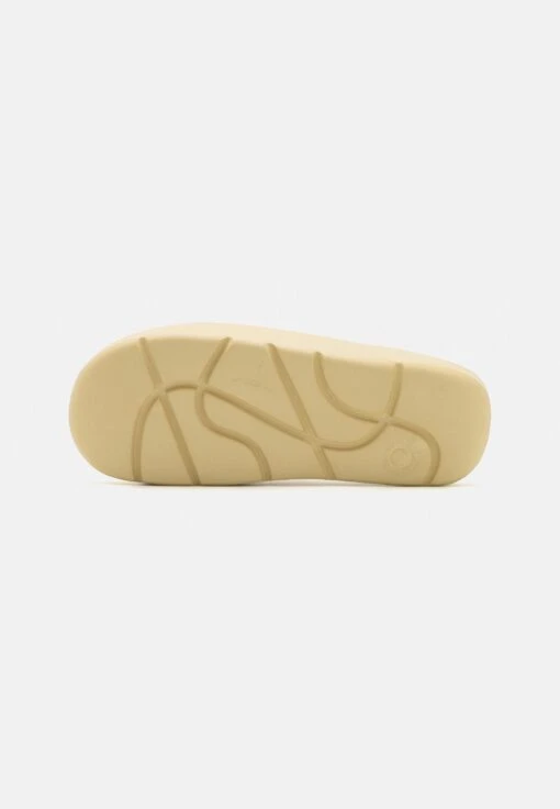 Jordan Post Slide Unisex - Pool Slides - Team Gold -Jiaxin Sport Shop 9eea911035204642b29ee7c052be0bdd scaled