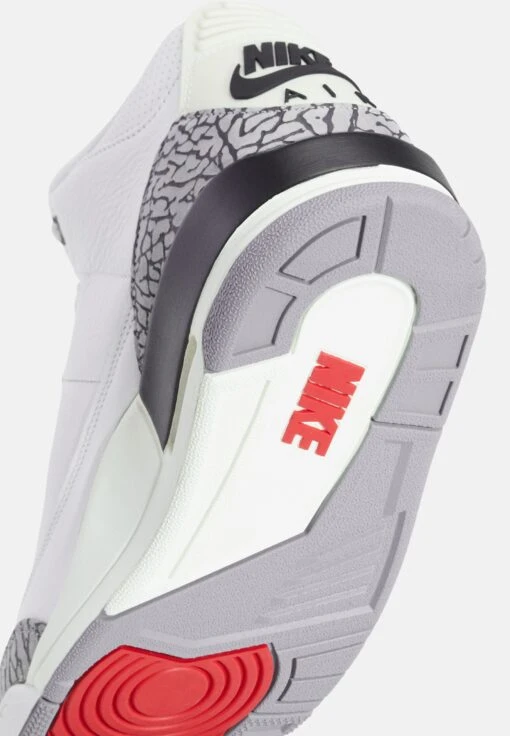 Air Jordan 3 Retro - High-Top Trainers - Summit White/Fire Red/Black/Cement Grey -Jiaxin Sport Shop 9f9b6cc255ed45efa3f8e1bfe372b308 scaled