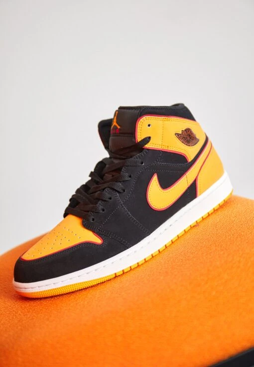 Air Jordan 1 Mid Se V2 - High-Top Trainers - Black/Orange/Red/White -Jiaxin Sport Shop 9feeb68680aa443181a9c11fc3ff6485 scaled