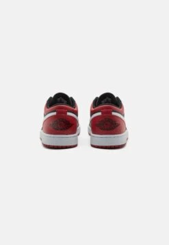 Air Jordan 1 - Trainers - Black/Red/White -Jiaxin Sport Shop a52ec068a649425e8d8b90ec7438a05c
