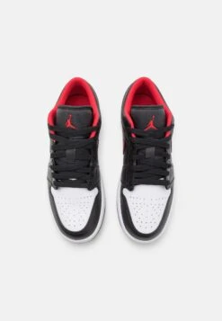 Air Jordan 1 - Trainers - Black/Fire Red/White -Jiaxin Sport Shop a7c10151c30a4ba8aa561042675346f8