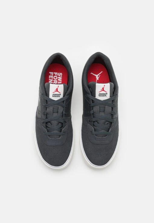 Jordan Series Es - Trainers - Anthracite/University Red/White/Sail -Jiaxin Sport Shop abfb835cb1914e7c8fdd29ce7a9697c7 scaled