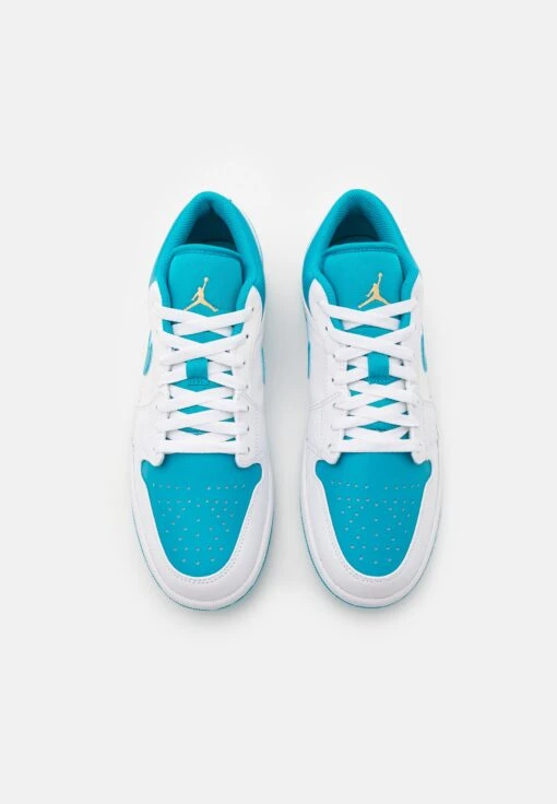 Air Jordan 1 - Trainers - White/Celestial Gold/Aquatone -Jiaxin Sport Shop b014332ce6644fada6dc27f71d507def scaled