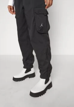 Jordan Cargo Trousers - Black/Stealth -Jiaxin Sport Shop b173a5ea535d4825964bdafc2cc87c1e