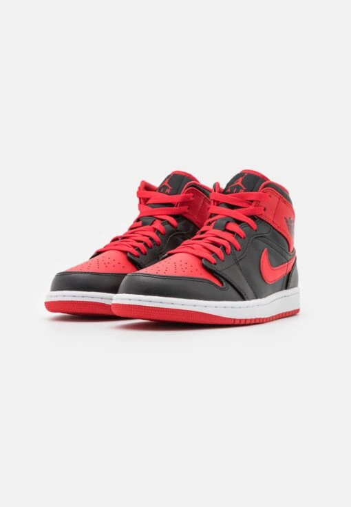 Air Jordan 1 - High-Top Trainers - Black/Fire Red/White -Jiaxin Sport Shop b177a8d315cb49ed9c797ae8fd7a1fb6 scaled
