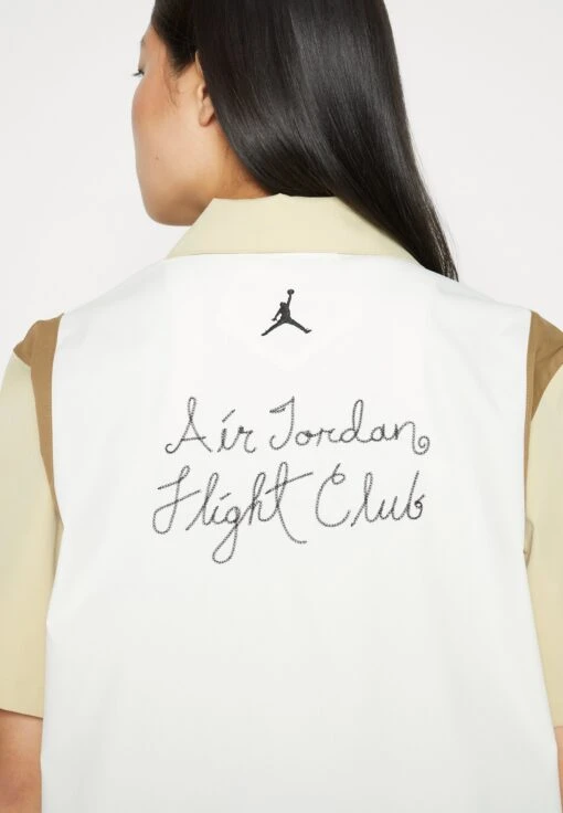 Jordan Button-Down Blouse - Sail/Team Gold/Brown Kelp -Jiaxin Sport Shop b18c25e77e574fb184a75a19d3946c17 scaled