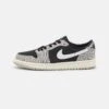 Wmns Air Jordan 1 Retro Low Og - Trainers - Black/Tech Grey/White/Sail -Jiaxin Sport Shop b1cc4d93ed144910bb504419e73ac5d8
