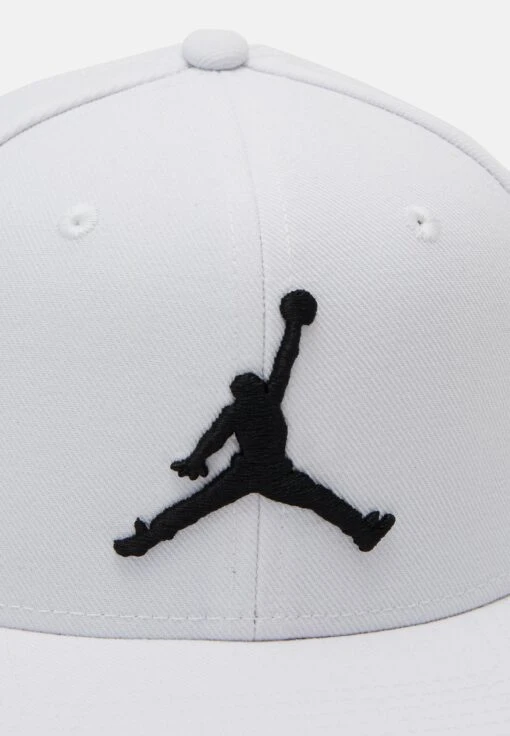 Jordan Pro Jumpman - Cap - White/Photon Dust/Black -Jiaxin Sport Shop b217e812688045a6aeb0e74c38f83738 scaled