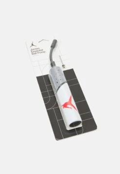 Jordan Essential Ball Pump - Other Accessories - White/Cement Grey/Fire Red