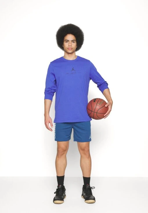 Jordan Crew - Long Sleeved Top - Lapis/Black -Jiaxin Sport Shop b3c306bf2629437f9c4b8dc9d4886d37 scaled