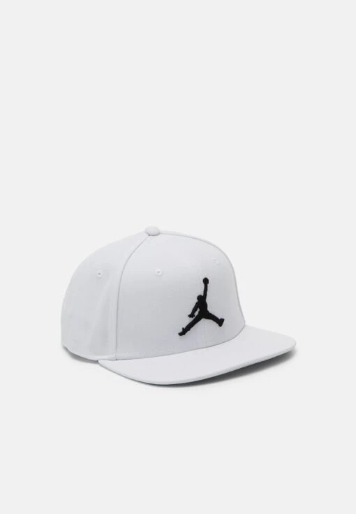 Jordan Pro Jumpman - Cap - White/Photon Dust/Black -Jiaxin Sport Shop b6f839f05d6d478097d6badc45a61551 scaled