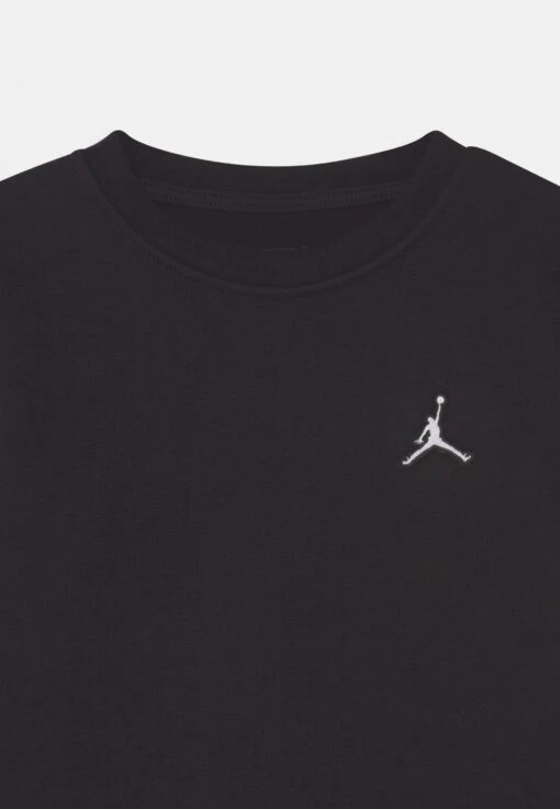 Jordan Jumpman Essentials Crew - Sweatshirt - Black -Jiaxin Sport Shop b7284747f5074b7fae351afab0cbac8d scaled
