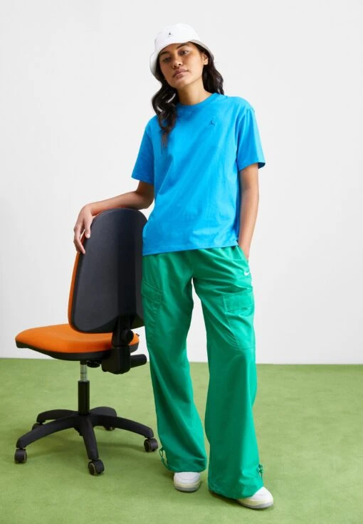 Jordan Essen Tee Core - Basic T-Shirt - Laser Blue -Jiaxin Sport Shop b8d8f3d460e94b53b1dd3649f3102065 scaled