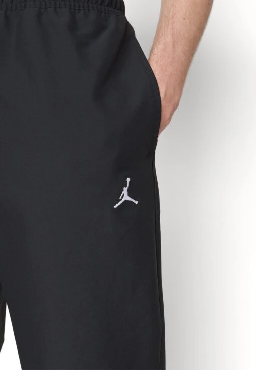 Jordan Crop Pant - Tracksuit Bottoms - Black/White -Jiaxin Sport Shop b9ef2693455d4493aac01d5ba622eb7e scaled