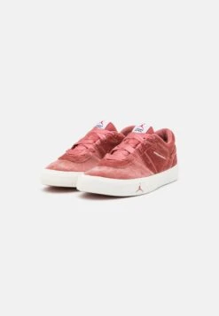 Jordan Wmns Series Es Se - Trainers - Canyon Pink/University Red/White -Jiaxin Sport Shop bef4023e006840e5a2bd4ae944fda4a8