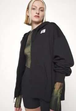 Jordan Zip-Up Sweatshirt - Black -Jiaxin Sport Shop c0097ec59a9b4d56aec76a0e03c06d5a