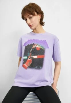 Jordan Tee - Print T-Shirt - Purple