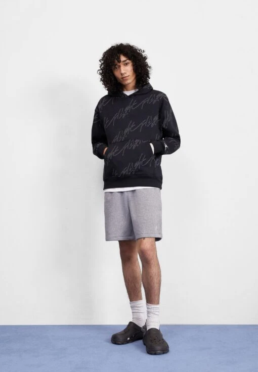 Jordan Sweatshirt - Black/White -Jiaxin Sport Shop c5db80caefc047d2891fe07b4e69f197 scaled