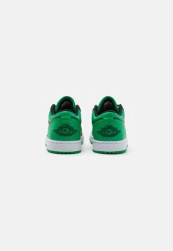 Air Jordan 1 - Trainers - Black/Lucky Green/White -Jiaxin Sport Shop ca7aec751fe5446793a233661df1041d