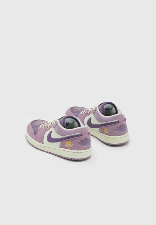 Jordan 1 International Women'S Day - Trainers - Amthyst -Jiaxin Sport Shop cbd9d61816b54bf6b8f85fff84edbd4f scaled