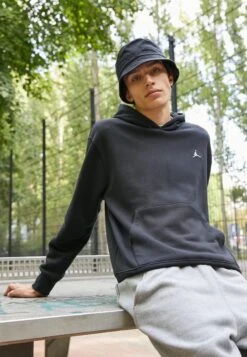 Jordan Hoodie - Black/White