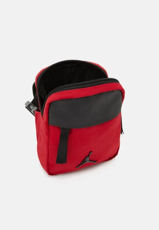 Jordan Airborne- Across Body Bag - Gym Red -Jiaxin Sport Shop d0a599bc06454d0ba5fbf96b4713bfd4 scaled