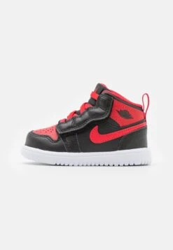 Jordan Mid Unisex - Training Shoe - Black/Fire Red/White