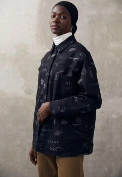 Jordan Trucker - Short Coat - Black