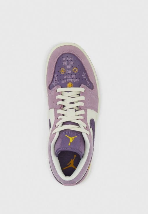 Jordan 1 International Women'S Day - Trainers - Amthyst -Jiaxin Sport Shop d5bf02fdfd7c4663a1e42428ad29bca5 scaled